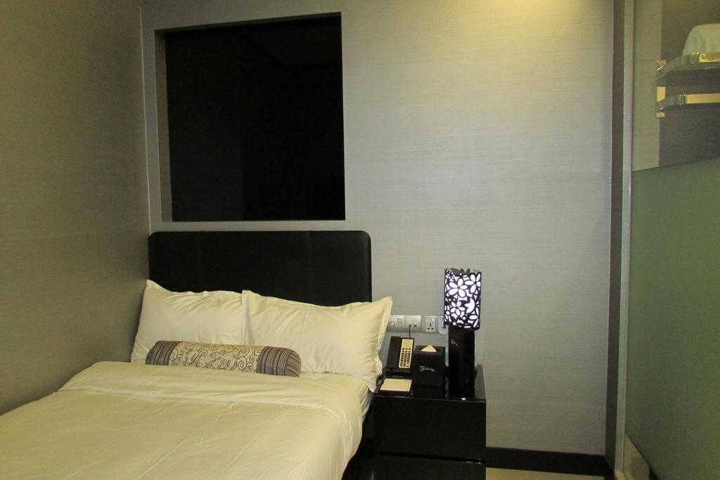 The Southbridge Hotel Singapore Rum bild